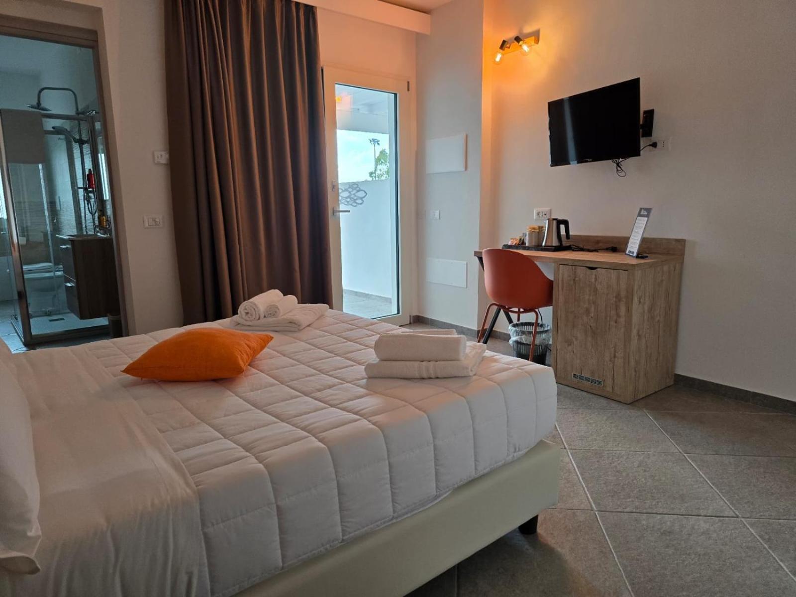 Hotel Domo Annalisa Tortolì Esterno foto