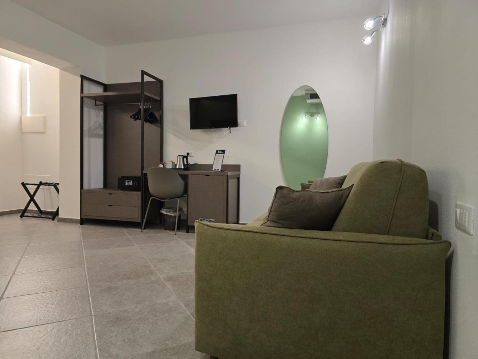 Hotel Domo Annalisa Tortolì Esterno foto