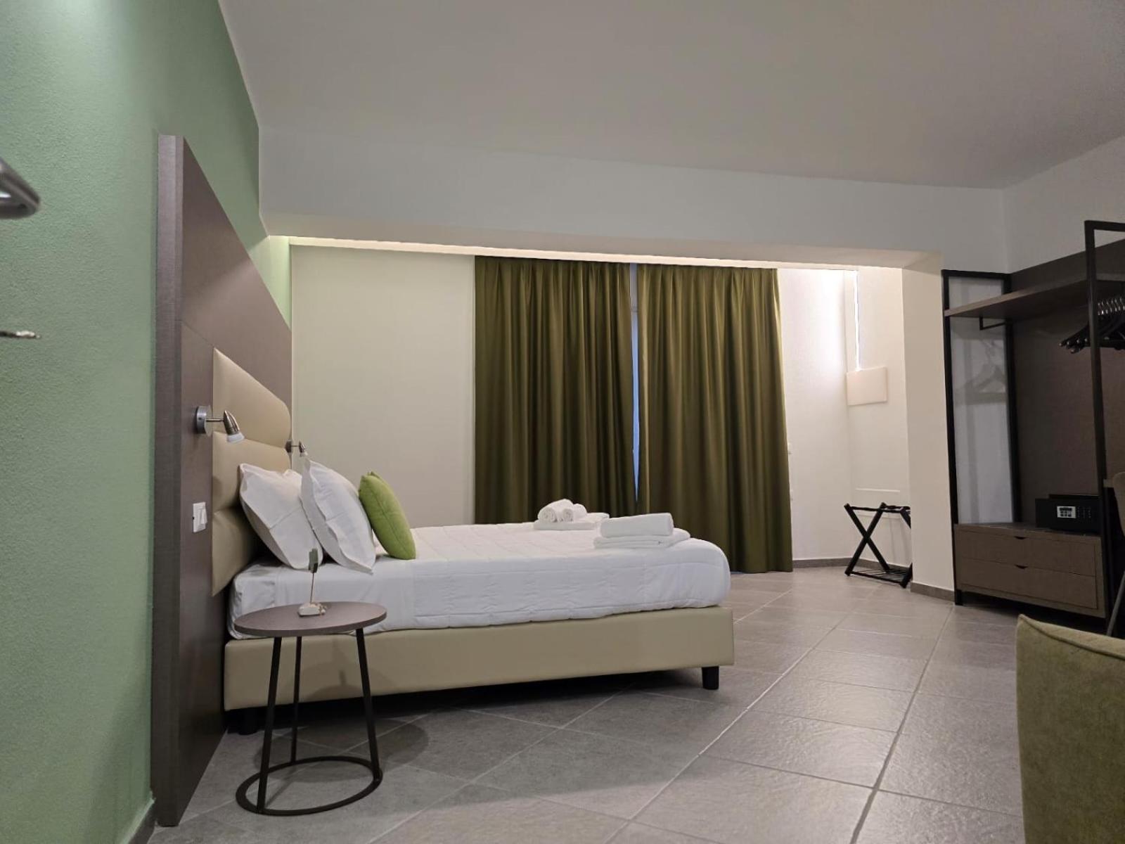 Hotel Domo Annalisa Tortolì Esterno foto